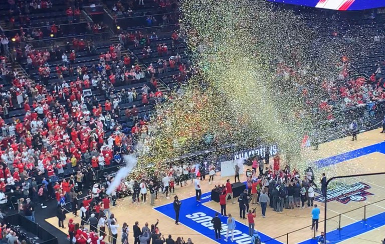 Blugolds, Badgers, &amp; Beyond; Wisconsin Volleyball Reigns in 2021