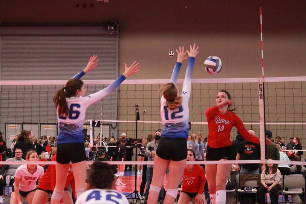 16s teams up to a great season start – SIVA 16 North Blue