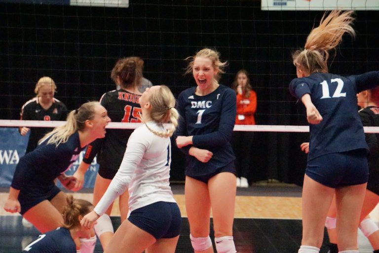 State Powers Collide in MV at Shirley Ryan Invite
