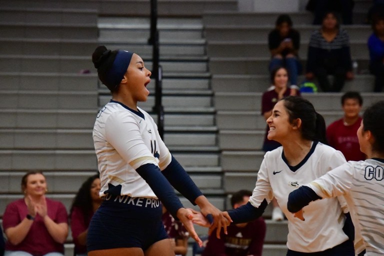 Four Regions, Four Playoff Matches to Watch – Nov 1