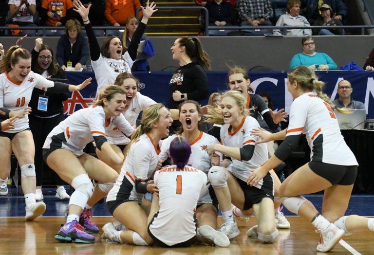 D1 Semifinal Recap: Northville, Marian Rematch In Final