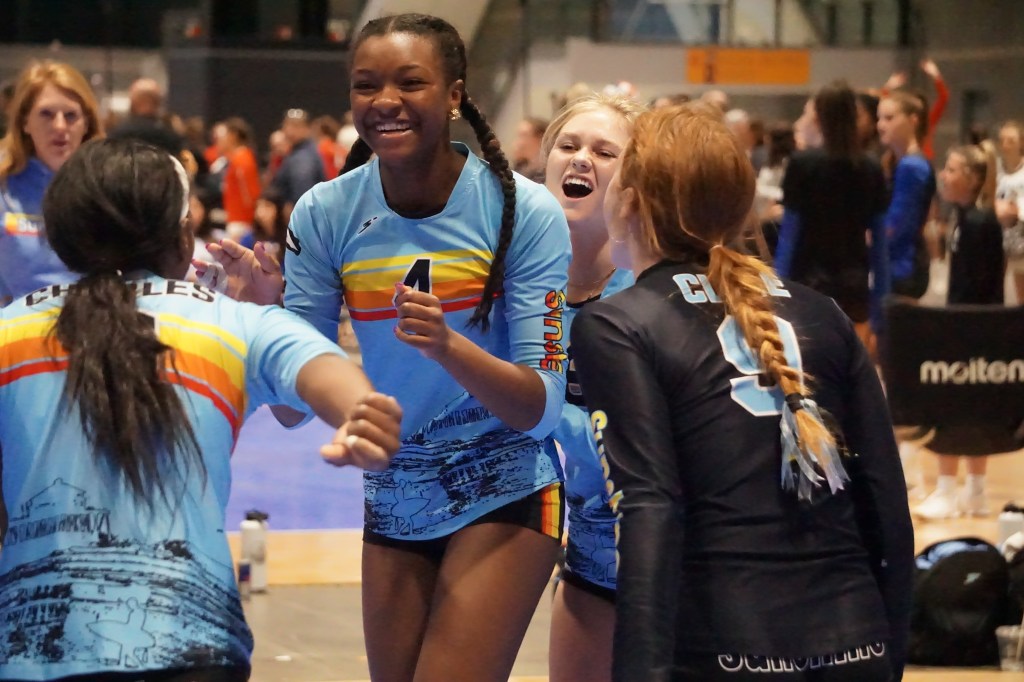 Five Hot Takes Heading Into 18's Windy City Qualifier
