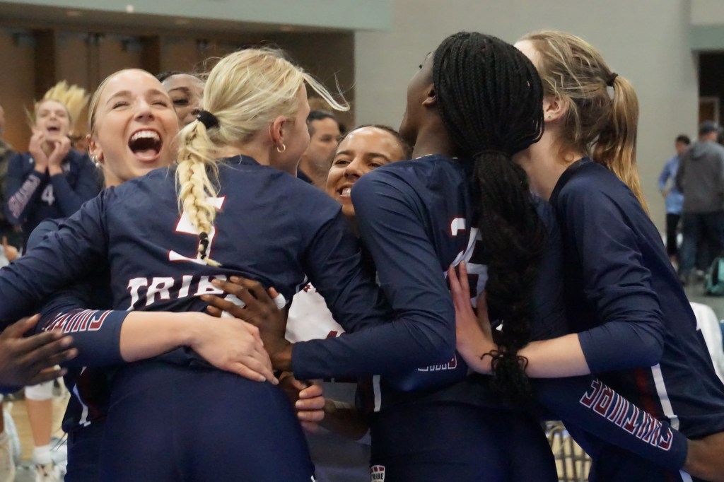Prep Dig Photo Gallery - MEQ 17 and 16 Open Gold Pools