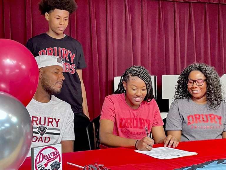 State Line Tidbits: Bids, Upgrade, and College Decisions