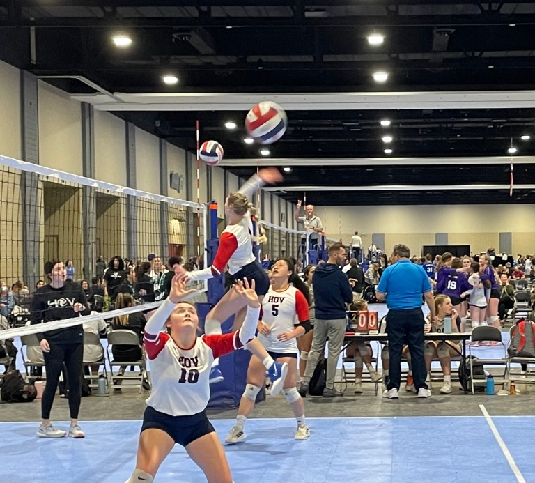 Ten Middles to Watch at AAUs
