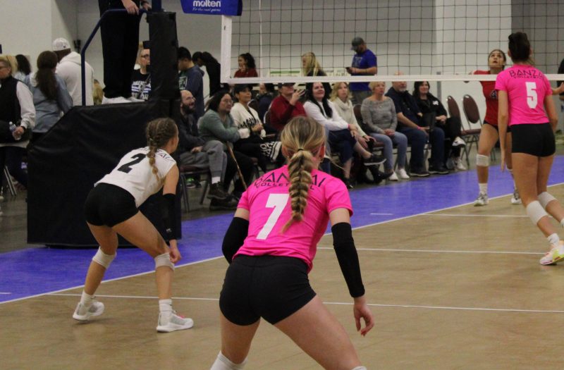 Which 16s Stood Out at the Great Plains Bid Tournament?