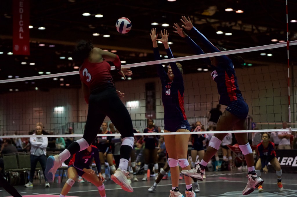 AAU Championships: 16 Open Standouts After Day 1