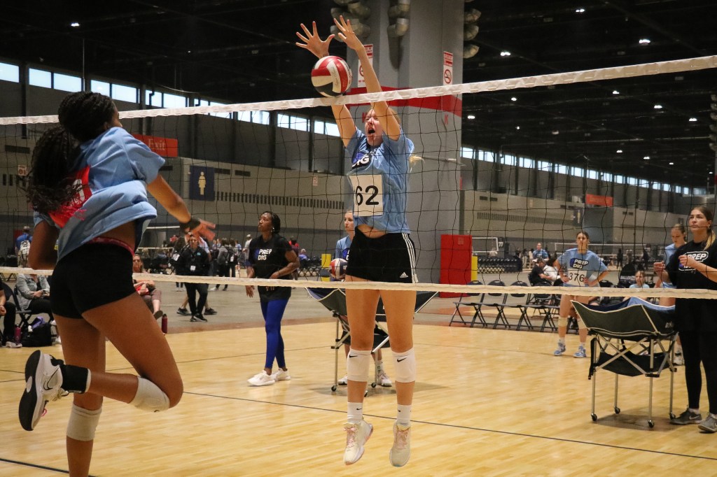 Top 250 Expo Iowa: Sophomore Middles &amp; Rights