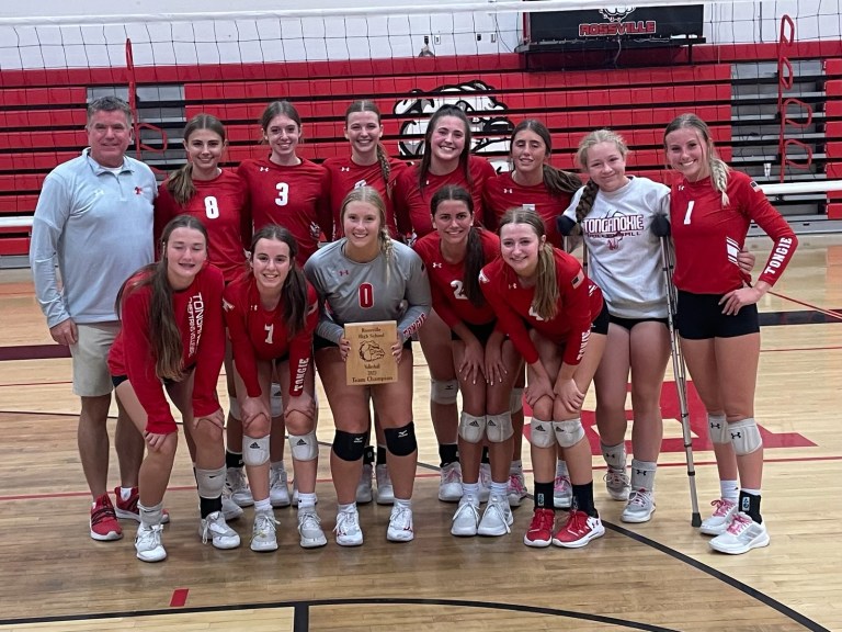 Chieftains Defeat Eagles For Rossville Title