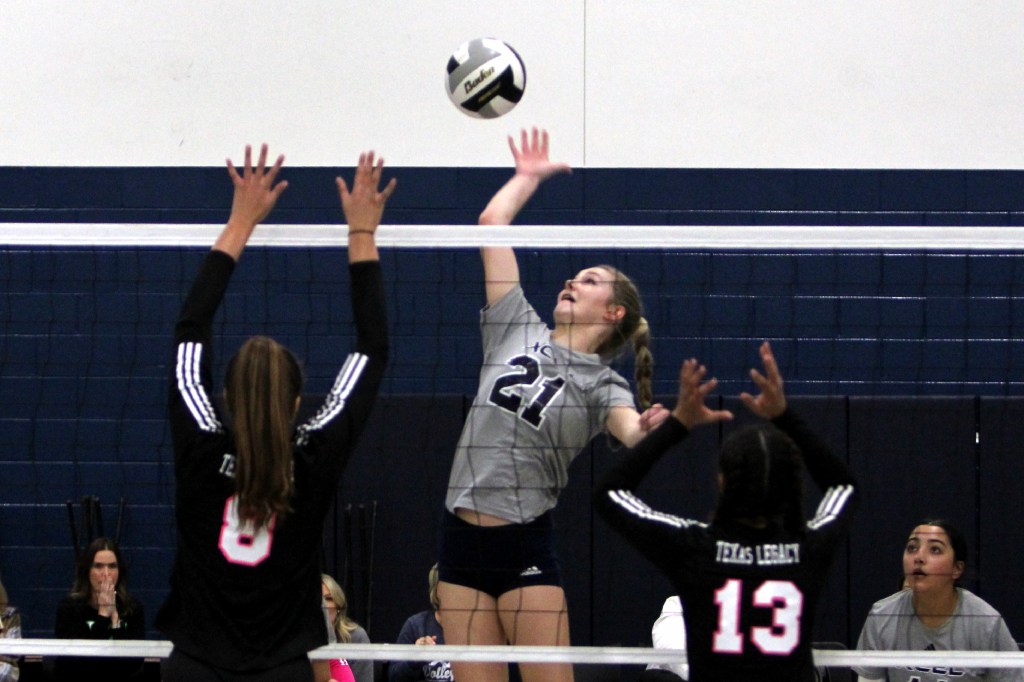 MLK Invitational: 15 Open - Top Middles