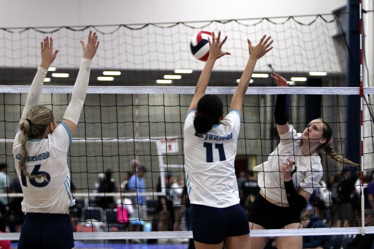 Lone Star Regionals: 17s - Standout Right Sides