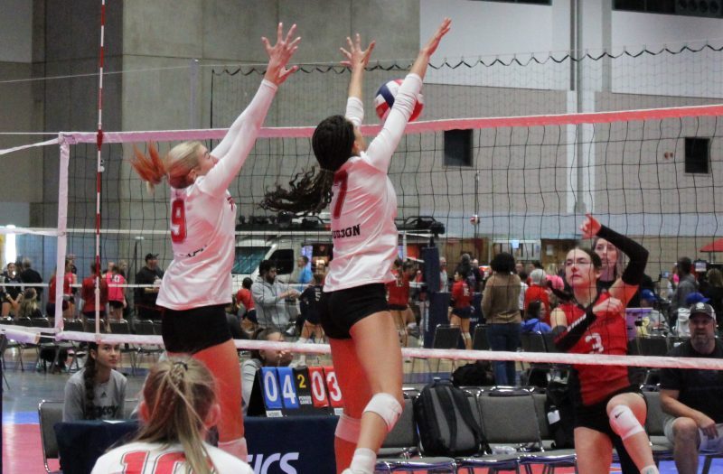 Nebraska 15s Teams Off to Hot Start in Las Vegas