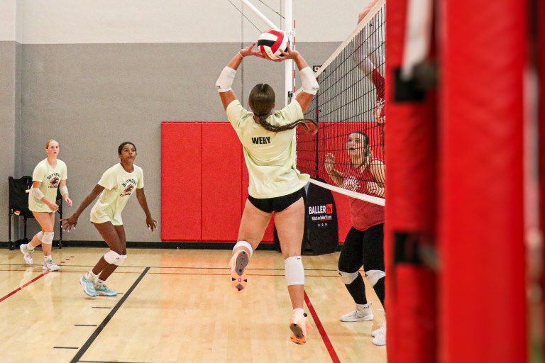 15 Setters from 15 Teams that went Above and Beyond at the Sizzle