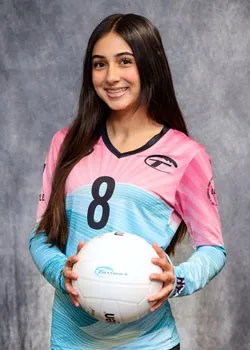 Bella Gomez-Vasquez
