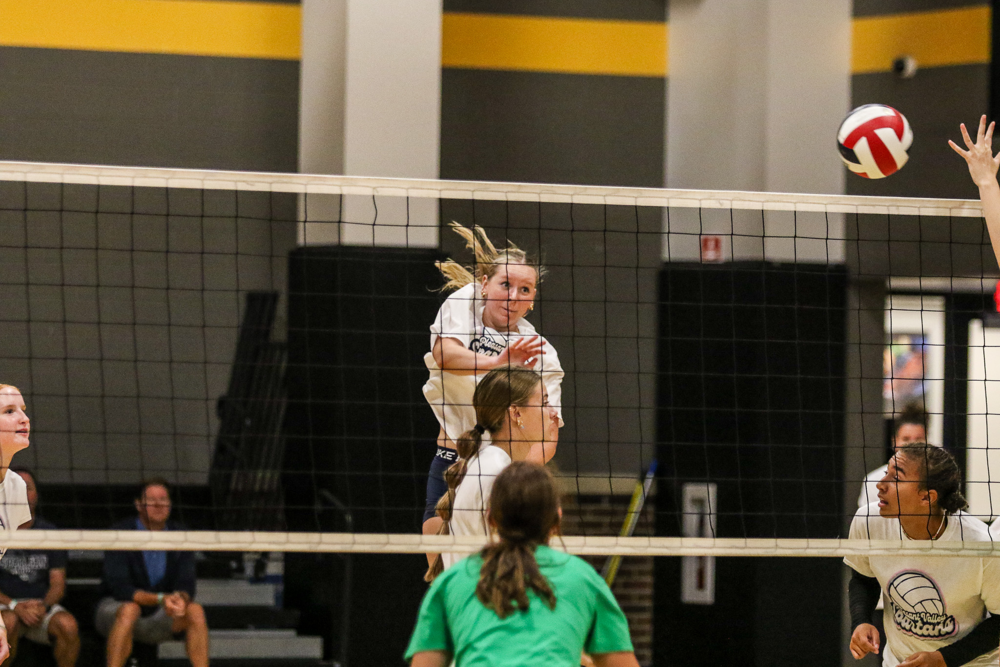 Matches to Watch at The Iowa Prep Dig Sizzle