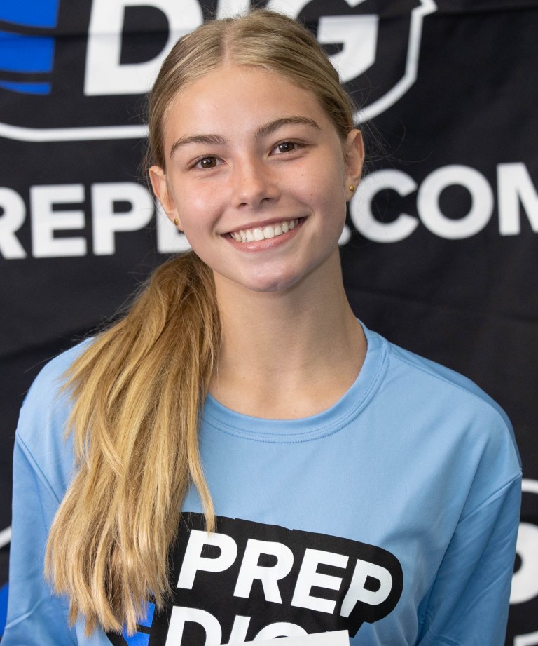 Ashlyn Pelon