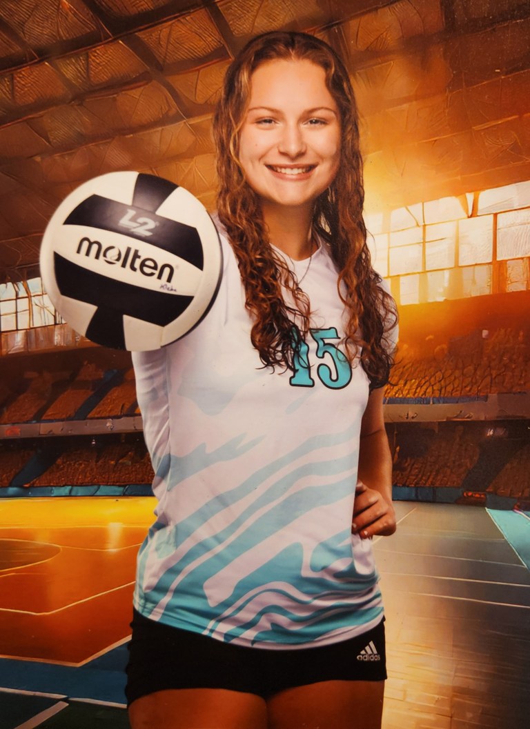 Baylee Faucett
