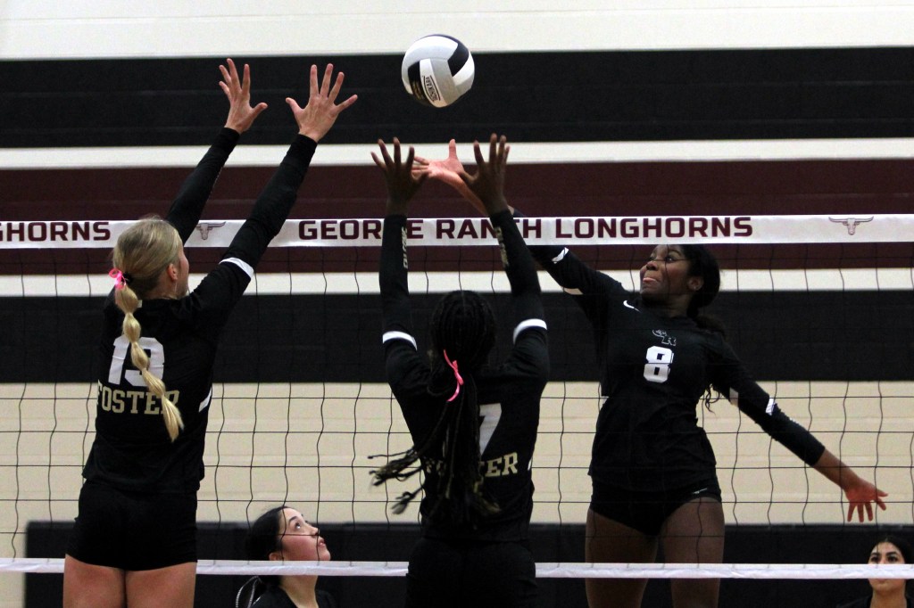 Texas HS: George Ranch vs. Foster – Photos