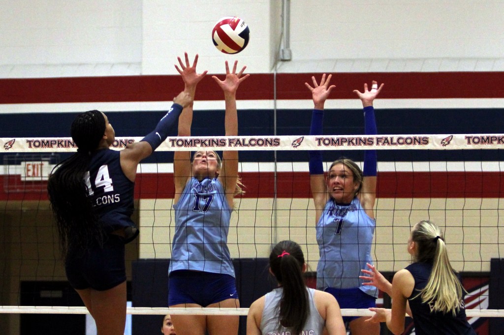 Texas HS: Tompkins vs. Friendswood