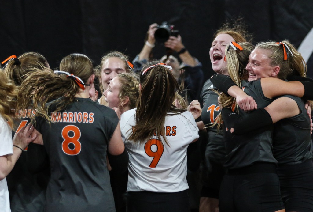 4A State: Sergeant Bluff-Luton Upsets Xavier, North Scott Rolls