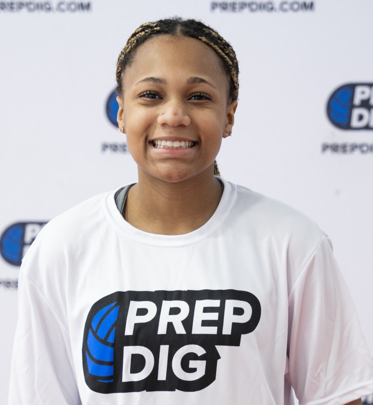 Show Me Qualifier: Hard-Nosed Liberos from Texas