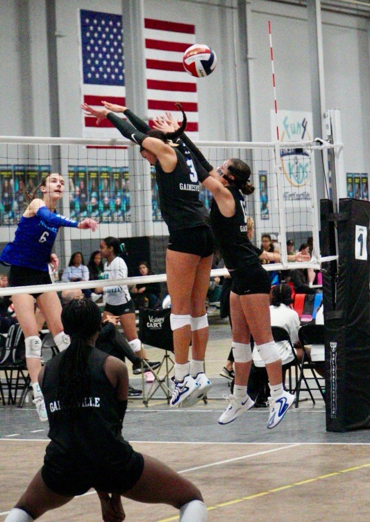 Breakout Athletes at the JJVA Tropical Ice Challenge 15U Division