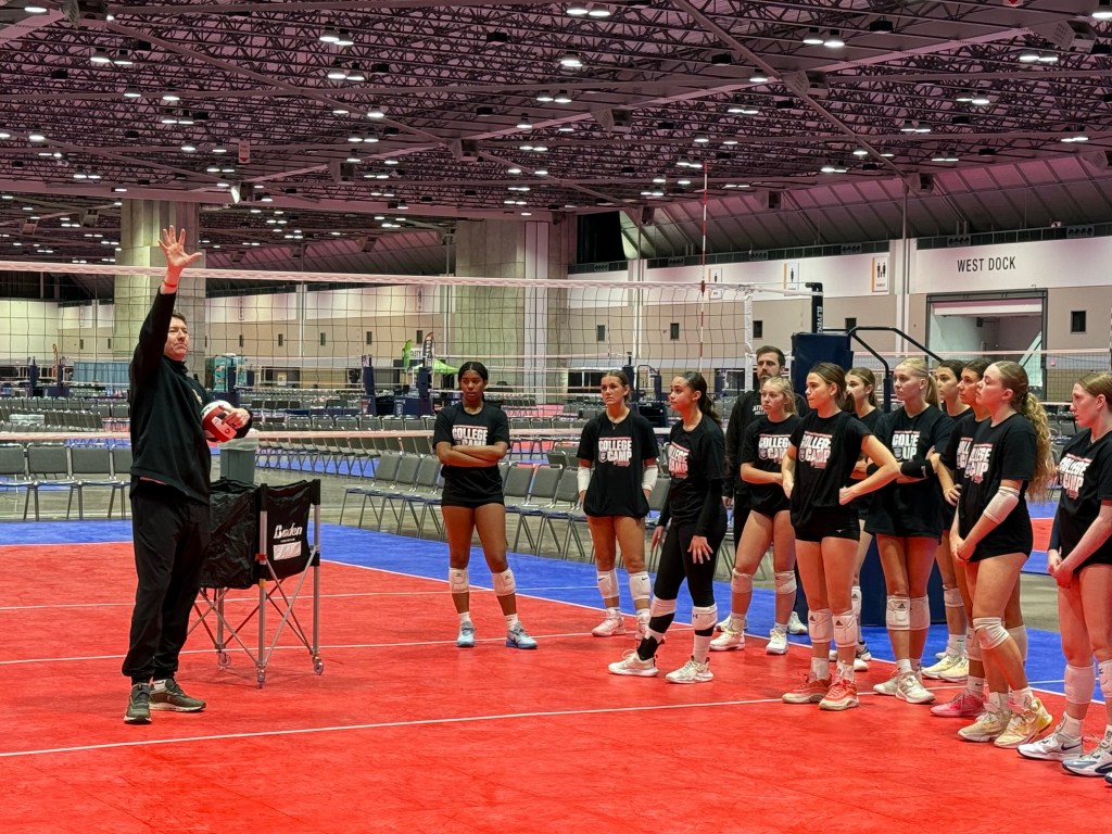 Athletes, Coaches Kickoff NIT Weekend With College Camps