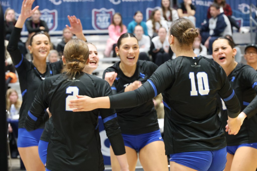 All TAV, 17s Add To Title Count at NIT