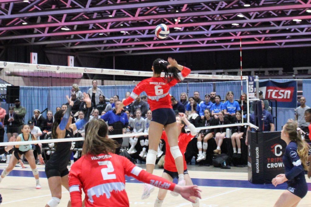 A5 141 Helen Completes Perfect Run to 14 Elite NIT Title