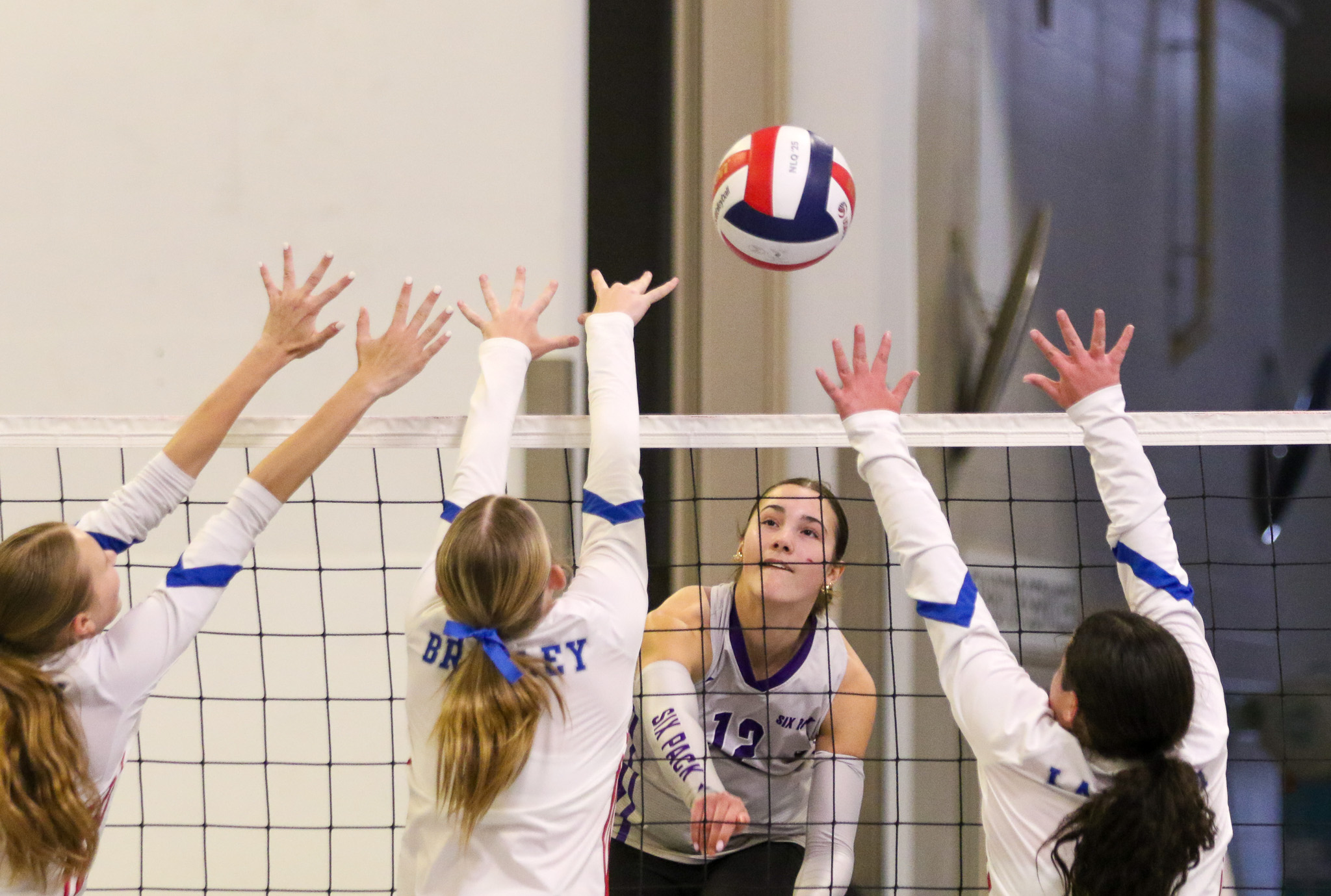 <span class="pn-tooltip pn-player-link">
        <span class="name-pointer">2029s That Shined At PD Iowa Midwest Live Showcase</span>
        <span class="info-box not-prose" style="background: linear-gradient(to bottom, rgba(23,90,170, 0.95) 0%,rgba(23,90,170, 1) 100%)">
            <a href="https://prepdig.com/2025/06/2029s-that-shined-at-pd-iowa-midwest-live-showcase/" class="link-wrap">
                                    <span class="player-img"><img src="https://prepdig.com/wp-content/uploads/sites/5/2025/06/137A5582-2.jpg?w=150&h=150&crop=1" alt="2029s That Shined At PD Iowa Midwest Live Showcase"></span>
                
                <span class="player-details">
                    <span class="first-name">2029s</span>
                    <span class="last-name">That Shined At PD Iowa Midwest Live Showcase</span>
                    <span class="measurables">
                                            </span>
                                    </span>
                <span class="player-rank">
                                                        </span>
                                    <span class="state-abbr"></span>
                            </a>

            
        </span>
    </span>
 