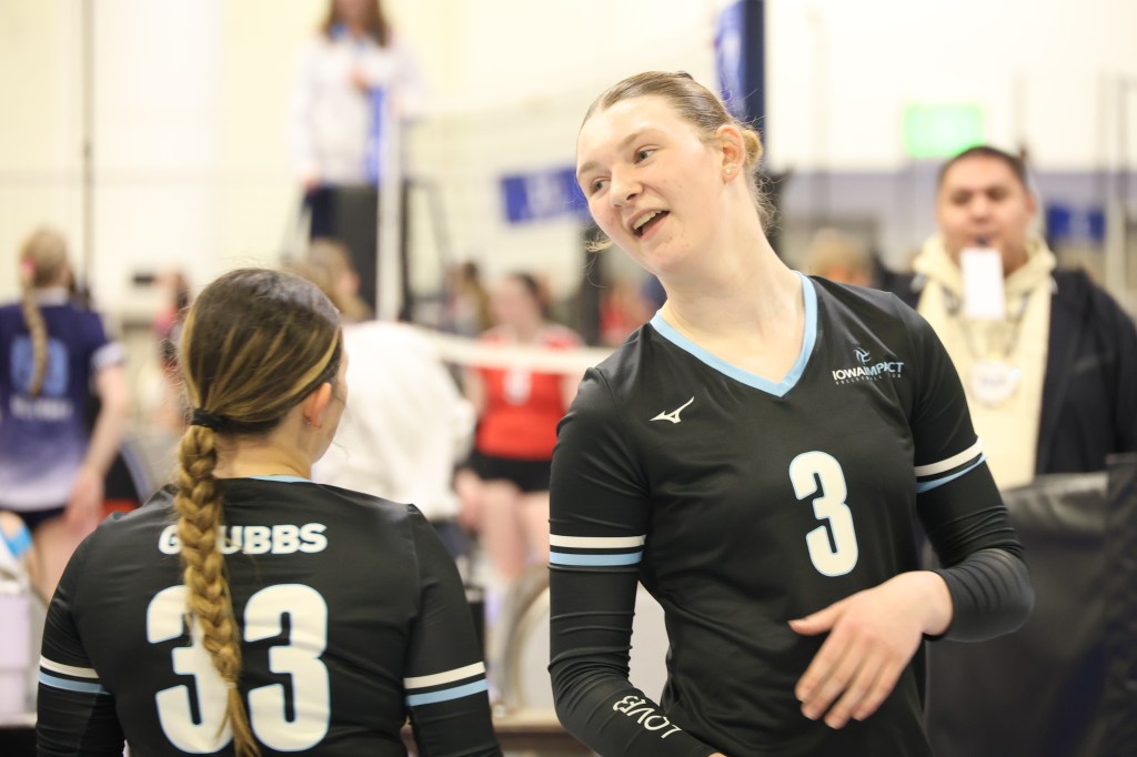 Prep Dig Chris Photos &#8211; NLQ 15 American and USA