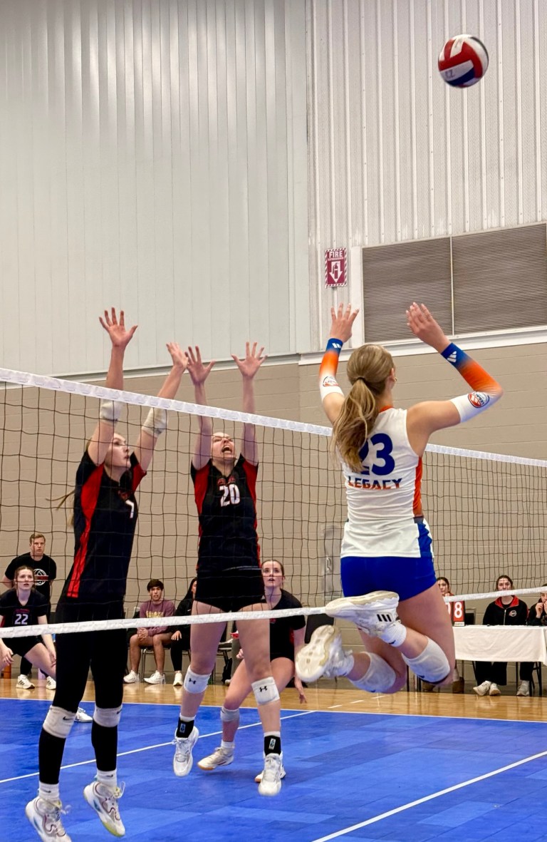 MEQ Court Commanders: The Athletes that Shined in 17 Open Pt. 1