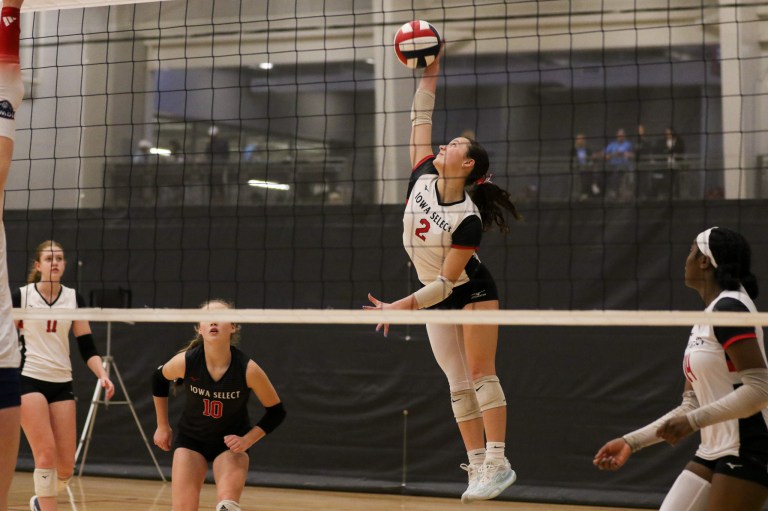 Photo Gallery: 2025 14U &amp;amp; 15U Iowa Regional Qualifier