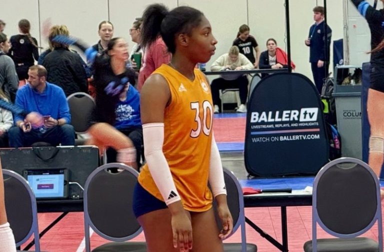 OVR-Mizuno Bid Day Three Solid Hitters