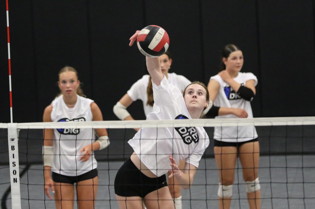 Poll: Who’s the Early-Season Favorite for Top Freshman?