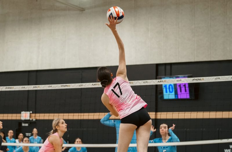 A College Coach’s Guide: Top Oregon Right Sides to Watch