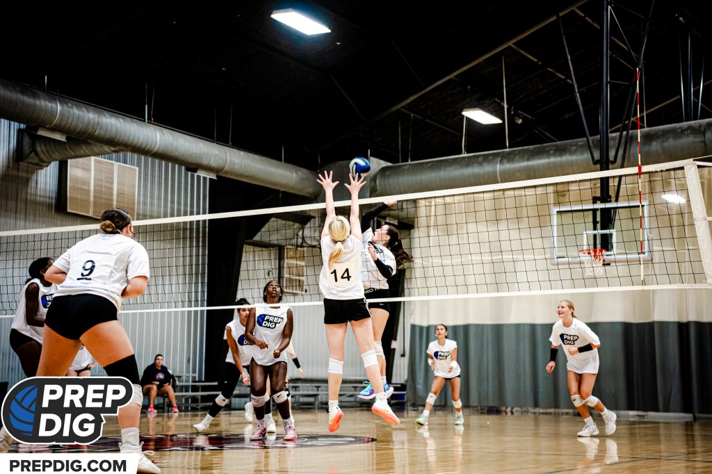 Photo Gallery: Prep Dig Oklahoma Stock Up Showcase