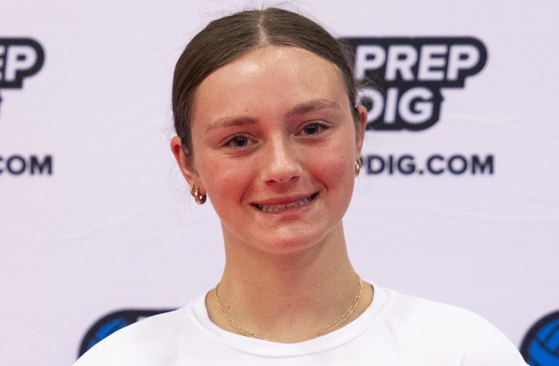 Roots 16-1 Take USA Bid