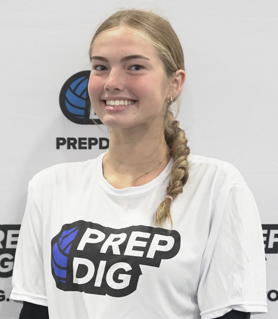 Future Stars Emerge as Top Attackers Impress at Freshman Showcase