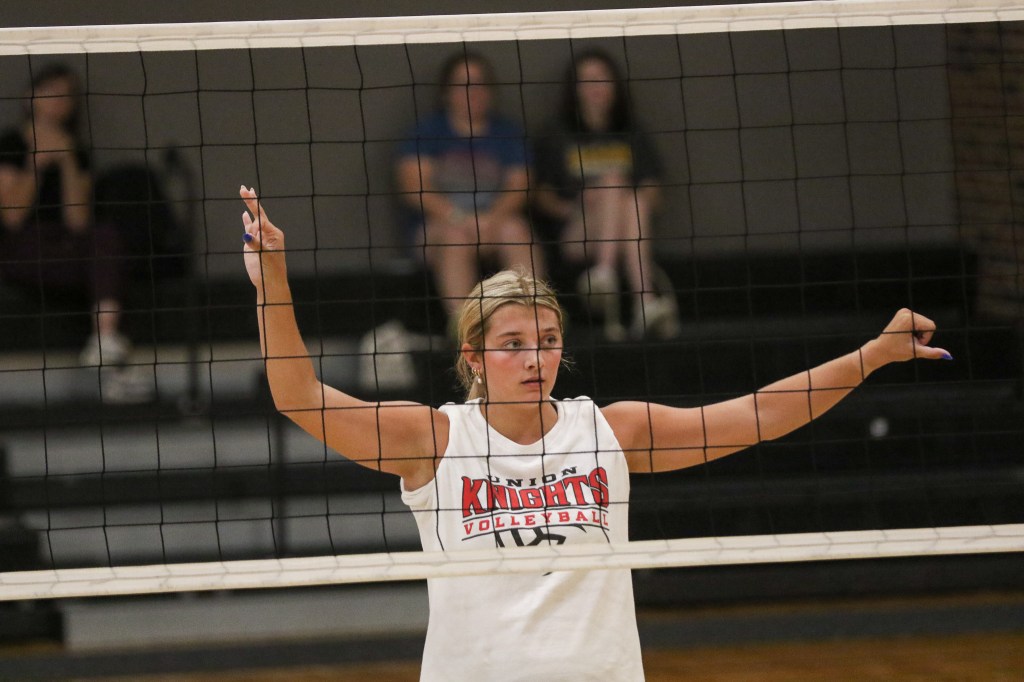 Uncommitted Iowa 2027s with Plenty of Upside