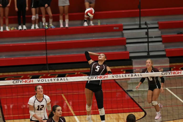 Scouting Reports: Waterloo West Tops City High in 5
