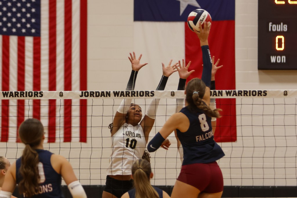 Texas HS: Jordan vs. Tompkins &amp;#8211; Photos
