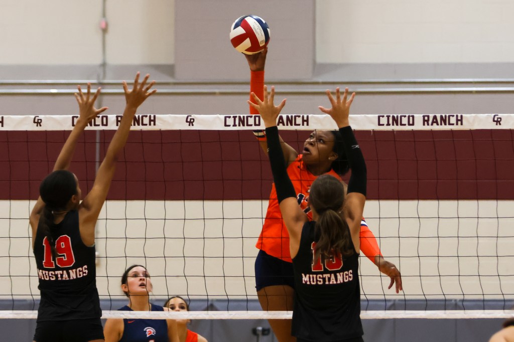 Katy-Cypress Tournament Dominant Middles