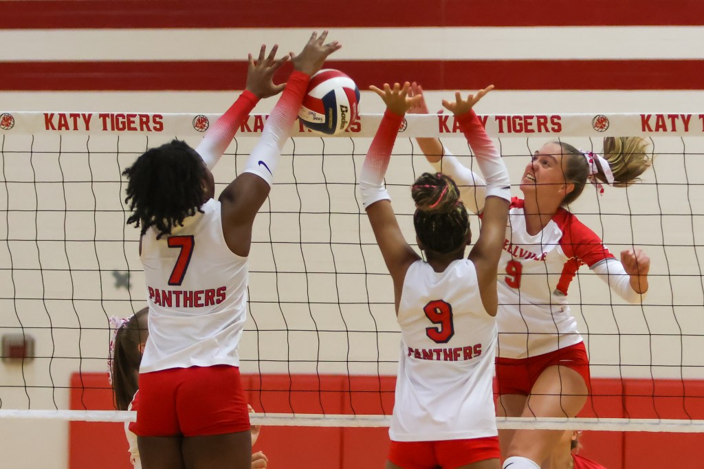 Katy-Cypress Tournament: Day 1 Photos &amp;#8211; Katy HS