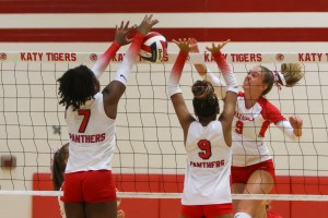 Katy-Cypress Tournament: Day 1 Photos - Katy HS