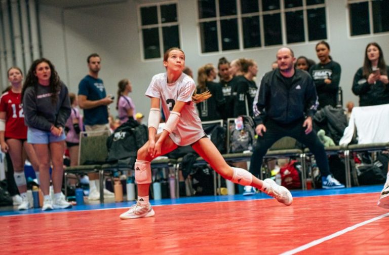 Freshmen Dig Leaders In 2025