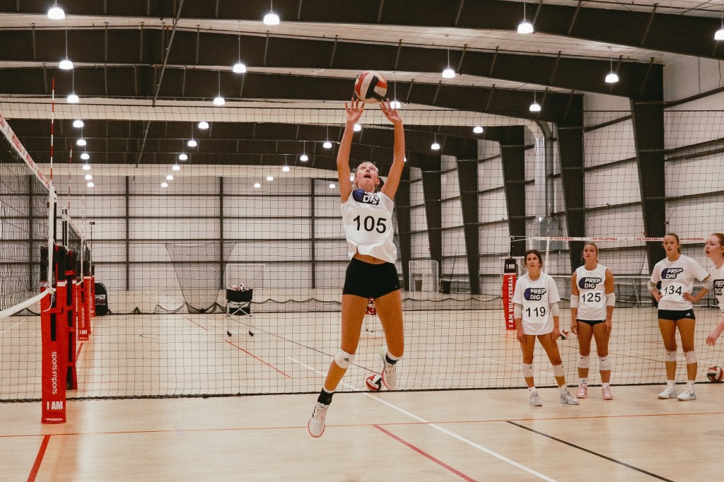 Stock Up Showcase Studs Set for High School Domination