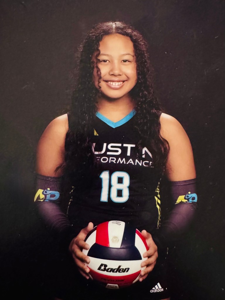 Amina Reaves