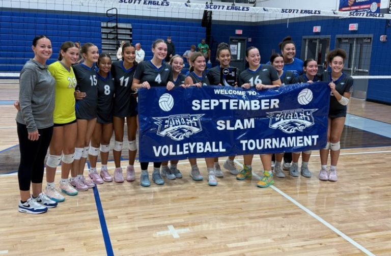 Scott wins September Slam, earning 500th win for Sullivan