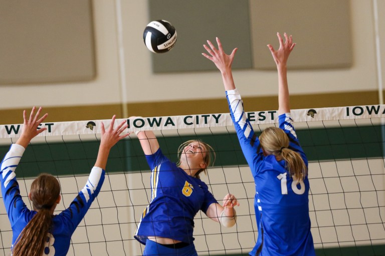 Scouting Reports: Wahlert Catholic Golden Eagles 2025